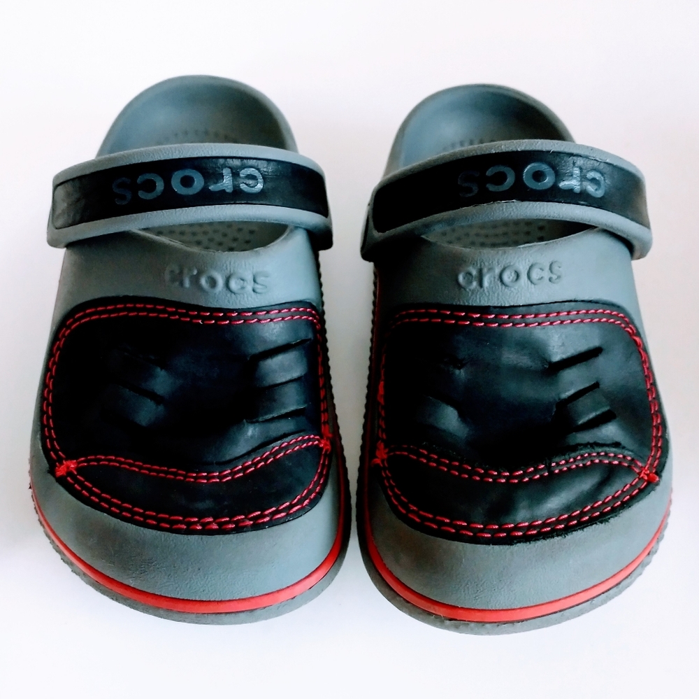 Crocs Baby Shoes - Picture 2 of 8